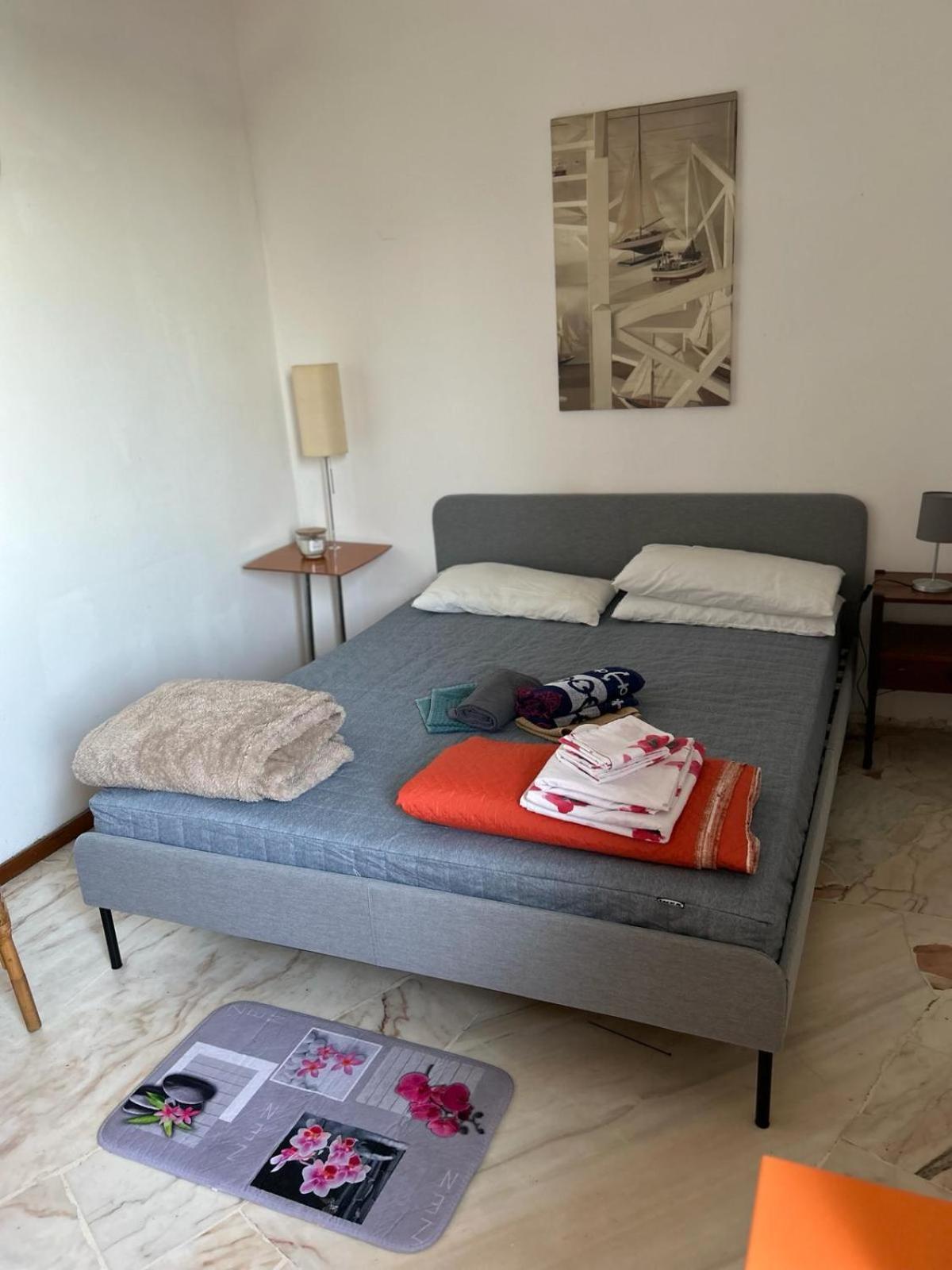 Casa Con Giardino: فاراتسي المظهر الخارجي الصورة